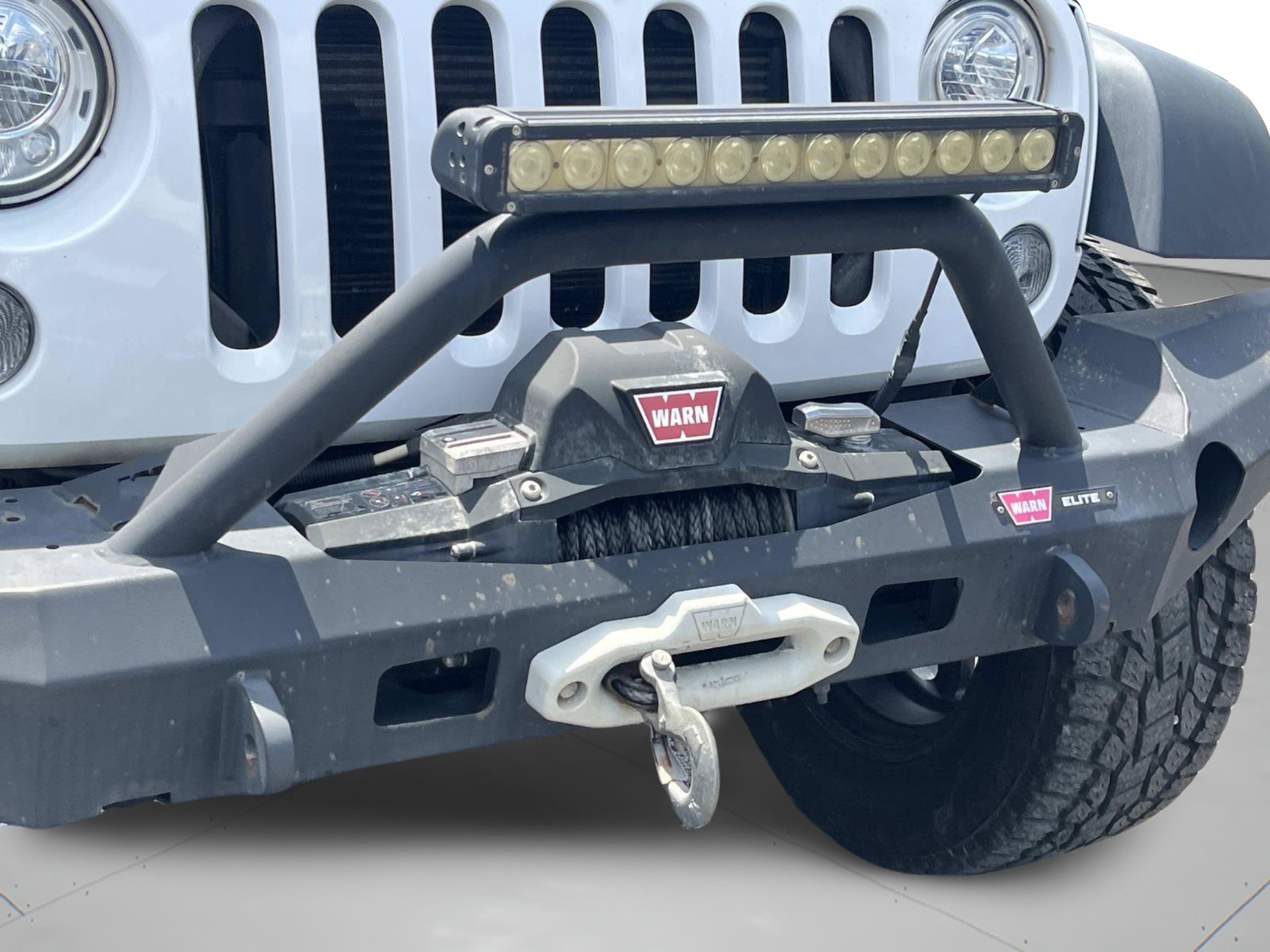 Used 2017 Jeep Wrangler Unlimited Rubicon AWD/4WD image 35