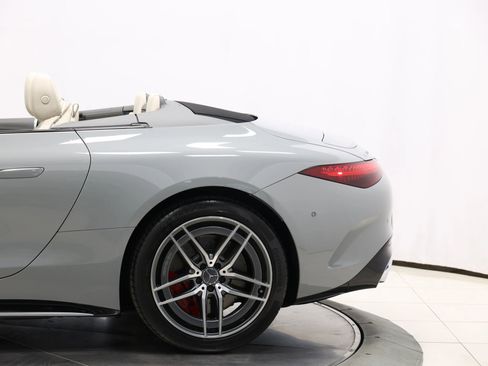 Used 2022 Mercedes-Benz SL 55 AMG 4MATIC image 10