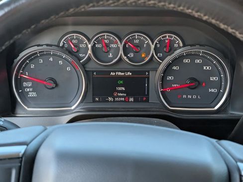 Used 2021 Chevrolet Silverado 1500 LT AWD/4WD image 48