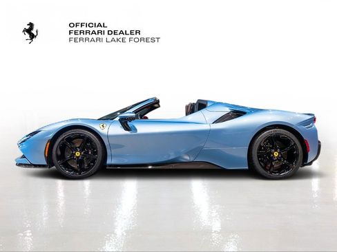 Certified 2022 Ferrari SF90 Spider image 3