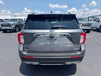 Used 2024 Ford Explorer XLT w/ Equipment Group 202A
