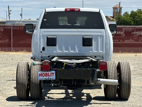 New 2025 RAM 3500 Tradesman w/ Chrome Appearance Group image 4