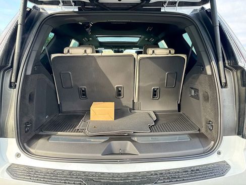 New 2026 Cadillac Escalade Sport w/ Touring Package image 30