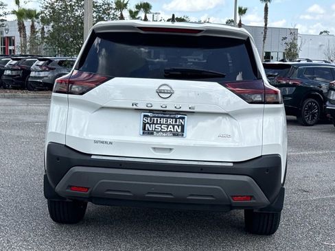 Certified 2023 Nissan Rogue S AWD/4WD image 5
