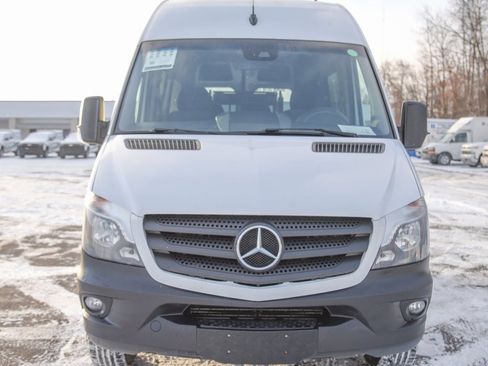 Used 2016 Mercedes-Benz Sprinter 2500 image 3