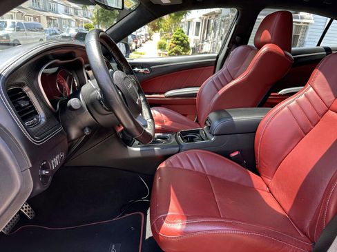 Used 2022 Dodge Charger SRT Hellcat w/ Harman/Kardon Audio Group RWD image 19