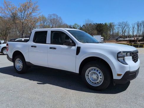 New 2026 Ford Maverick XL image 2