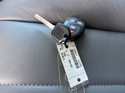 New 2025 GMC Savana 2500 w/ Driver Convenience Package image 36