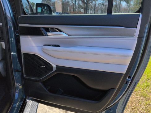 New 2026 Jeep Grand Wagoneer L 4WD image 20