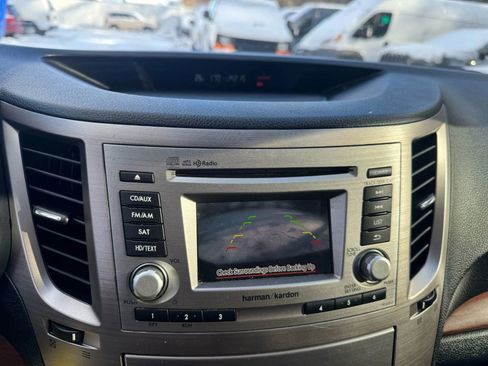 Used 2014 Subaru Outback 2.5i Limited w/ Moonroof Package image 12