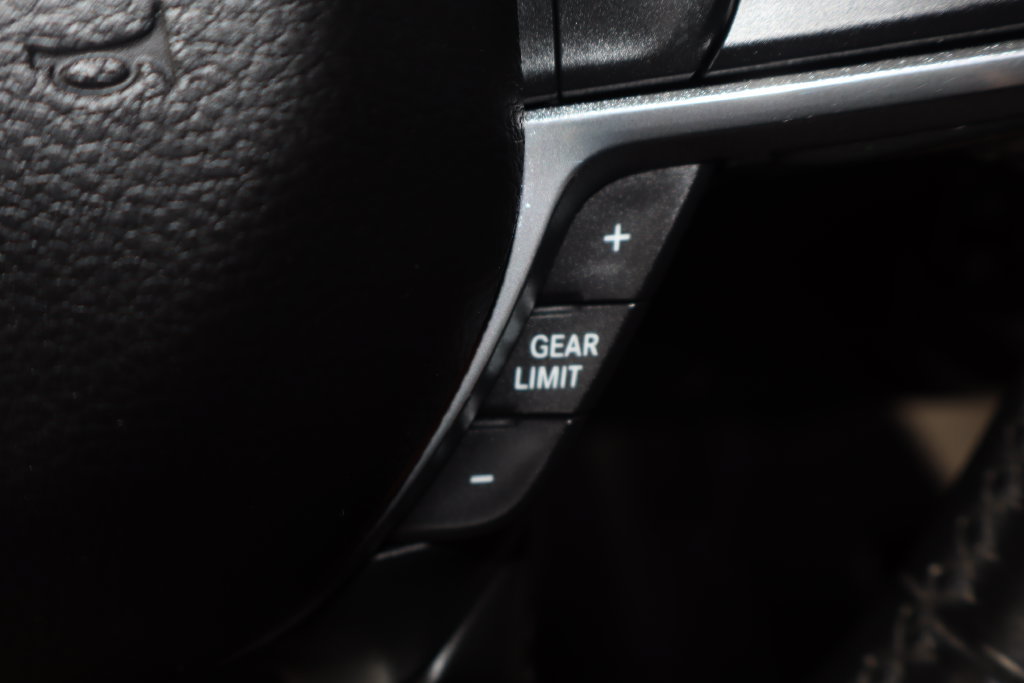 Used 2019 RAM 1500 Laramie AWD/4WD image 19