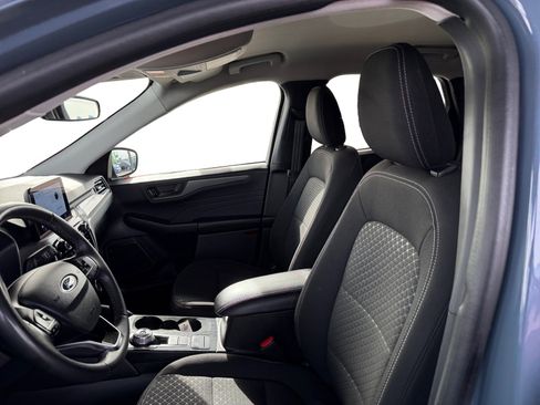 Used 2023 Ford Escape Active image 10