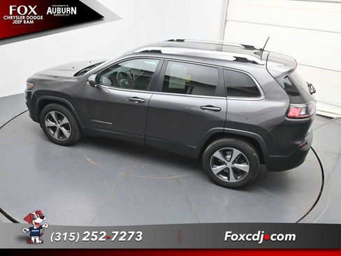 Used 2019 Jeep Cherokee Limited AWD/4WD image 30