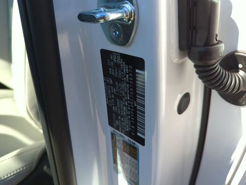 New 2025 Kia Telluride S image 34