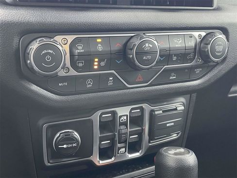 New 2026 Jeep Wrangler Sport S image 40