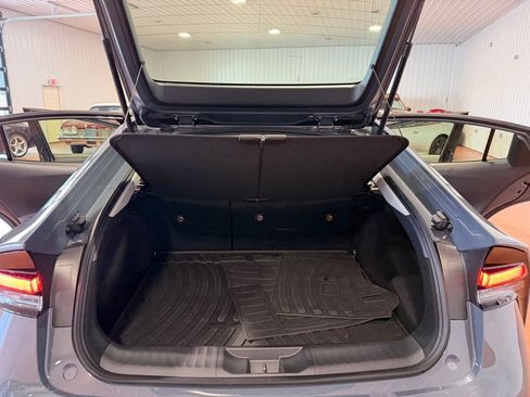 Used 2024 Toyota Prius Prime SE image 37