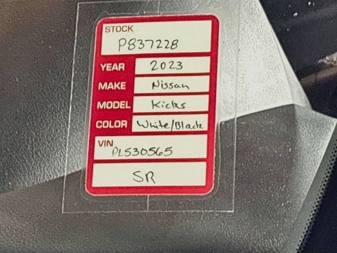 Used 2023 Nissan Kicks SR w/ SR Premium Package FWD image 24