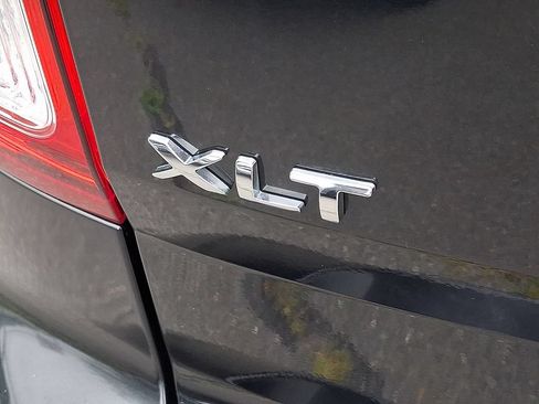 Used 2013 Ford Explorer XLT AWD/4WD image 29