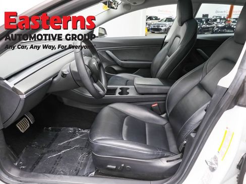 Used 2019 Tesla Model 3 Performance image 14