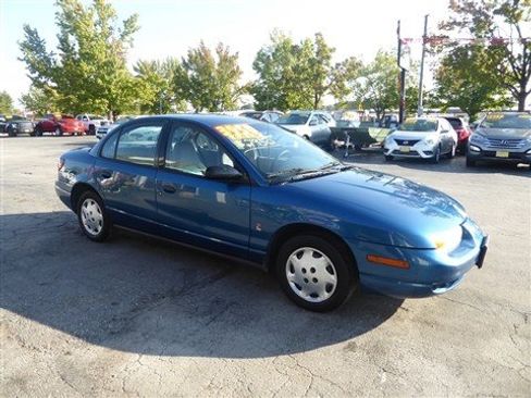 Used 2002 Saturn S-Series SL1 image 5