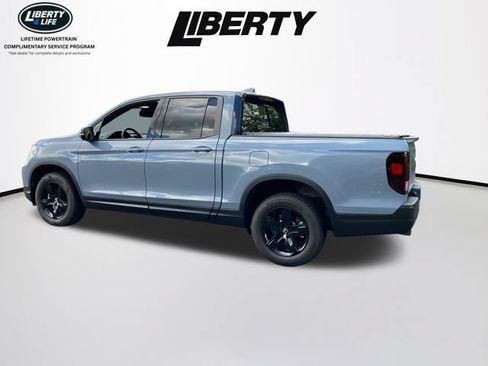Used 2023 Honda Ridgeline Black Edition image 3