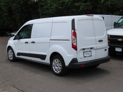 Used 2018 Ford Transit Connect XLT FWD image 4