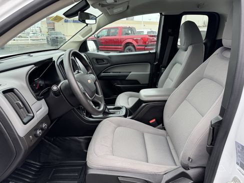 Used 2022 Chevrolet Colorado W/T w/ WT Convenience Package image 26