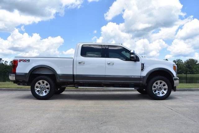 Used 2019 Ford F250 Lariat w/ Lariat Ultimate Package AWD/4WD image 3
