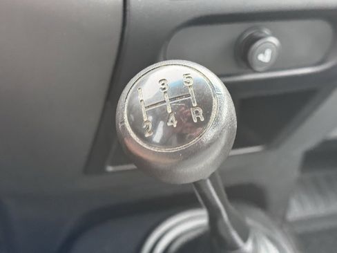 Used 2005 Ford F150 XL image 24