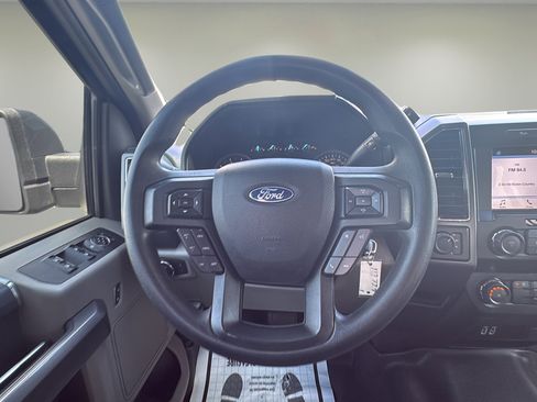 Used 2019 Ford F150 XLT AWD/4WD image 11