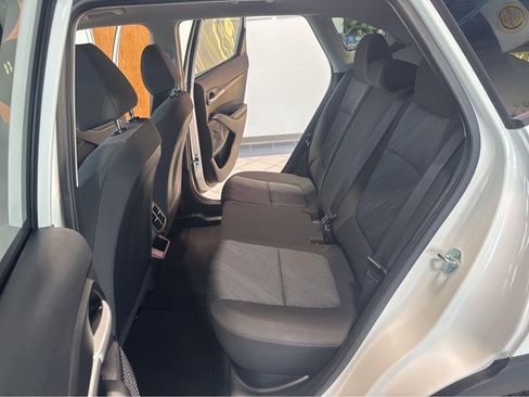 Used 2026 Kia Seltos LX AWD/4WD image 33