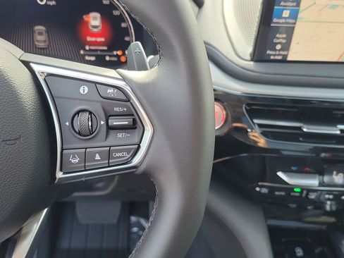 New 2026 Acura MDX SH-AWD image 22
