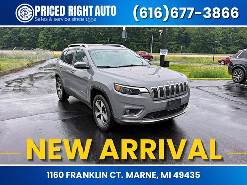 Used 2019 Jeep Cherokee Limited AWD/4WD image 1