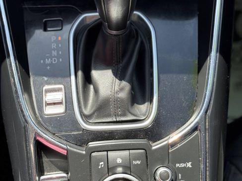 Used 2018 MAZDA CX-9 Touring w/ Touring Premium Package FWD image 20