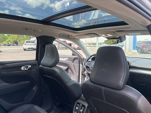 Used 2024 Volvo XC40 B5 Ultimate w/ Protection Package Premier AWD/4WD image 33