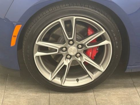 Used 2024 Chevrolet Camaro LT w/ RS Package image 6