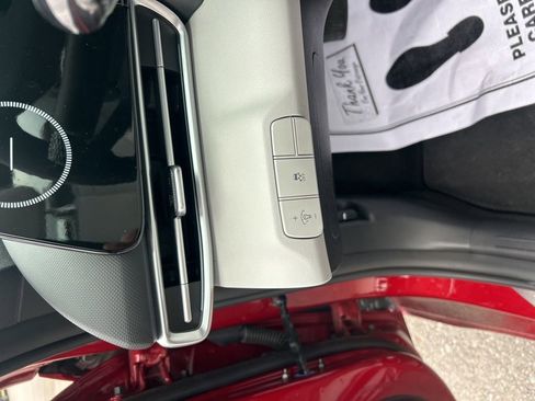 Certified 2026 Hyundai Elantra Limited FWD image 21