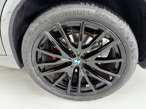 Used 2026 BMW X5 xDrive40i w/ M Sport Package AWD/4WD image 30