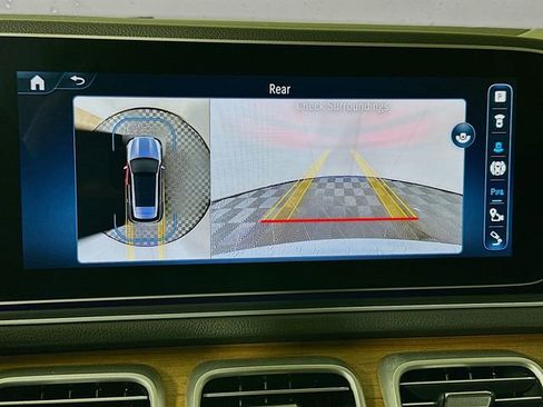 Used 2024 Mercedes-Benz GLE 350 4MATIC w/ AMG Line Exterior image 14