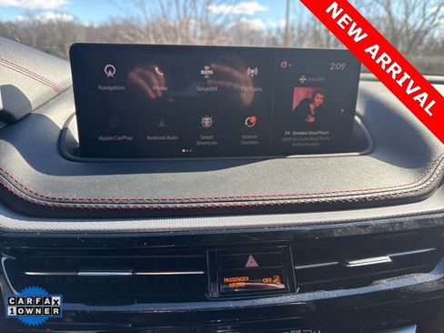 Used 2023 Acura MDX A-Spec image 12