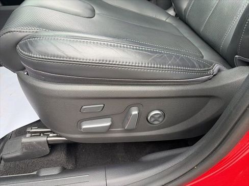 Used 2023 Hyundai Santa Fe Calligraphy image 8