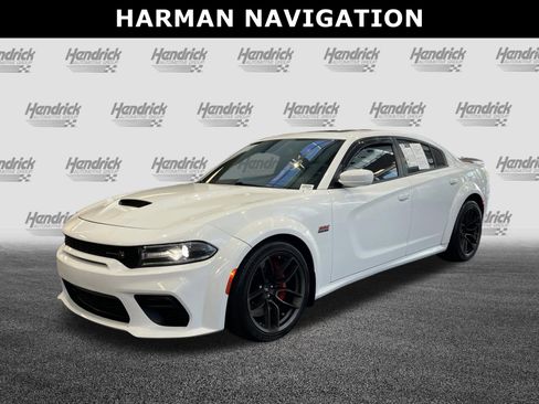 Used 2021 Dodge Charger Scat Pack RWD image 6