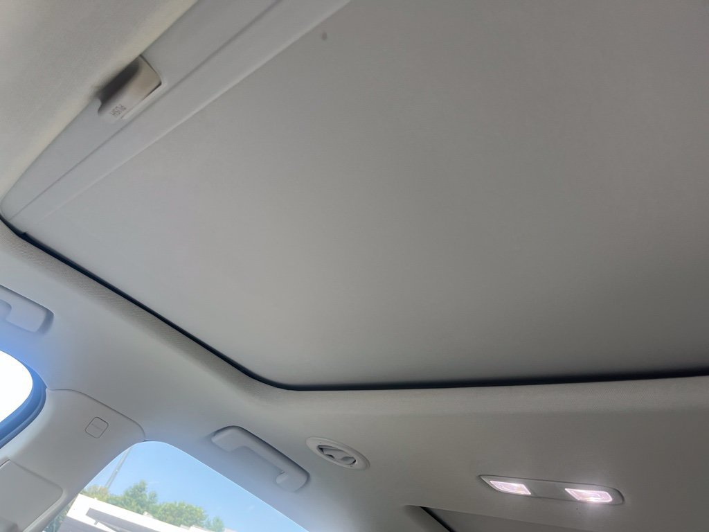 Used 2023 Buick Enclave Premium w/ Experience Buick Package FWD image 48