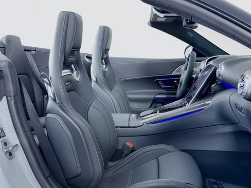 New 2025 Mercedes-Benz SL 63 AMG S e Performance 4MATIC image 7