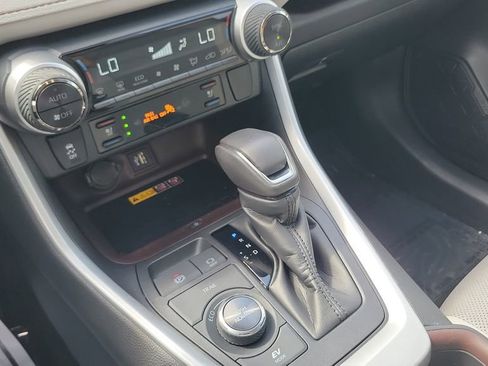 Used 2024 Toyota RAV4 Limited w/ Advanced Technology Package image 16