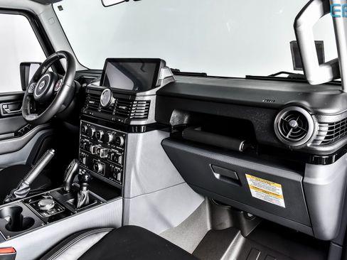 Used 2024 INEOS Grenadier Fieldmaster Edition image 21