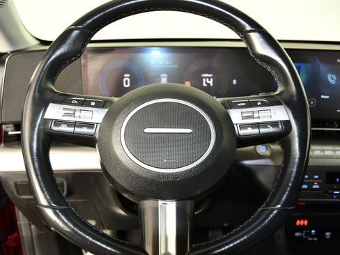 Used 2024 Hyundai Kona SEL AWD/4WD image 19