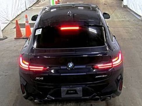 Used 2024 BMW X4 xDrive30i w/ Premium Package image 9