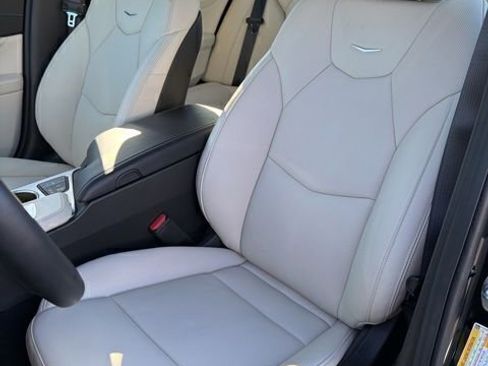 Used 2026 Cadillac CT4 Premium Luxury RWD image 8