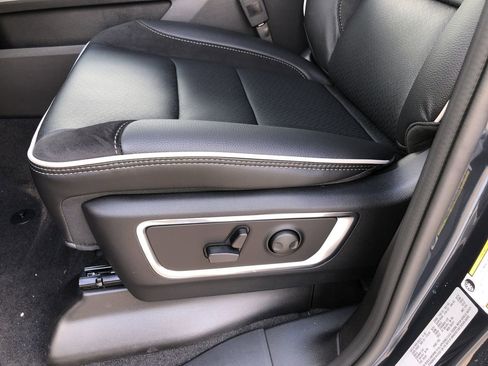 New 2026 RAM 1500 Laramie image 22